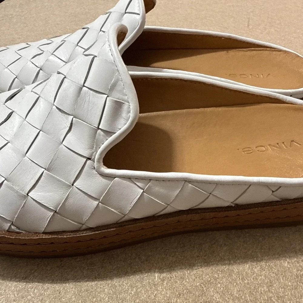 Vince Womens Mules Woven Detail Cushioned Slip On Flats Solid White Size 7 Shoes